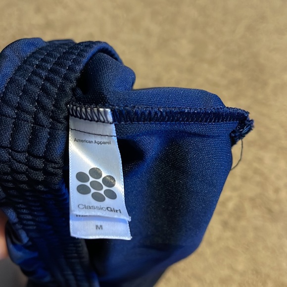 American Apparel short shorts in navy - Picture 3 of 3